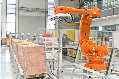 速捷电梯致力打造&ldquo;智能工厂&rdquo; 自动化率达90%以上